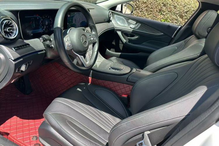 Used Mercedes-Benz CLS 2020 CLS 300 Luxury Model Interior 2