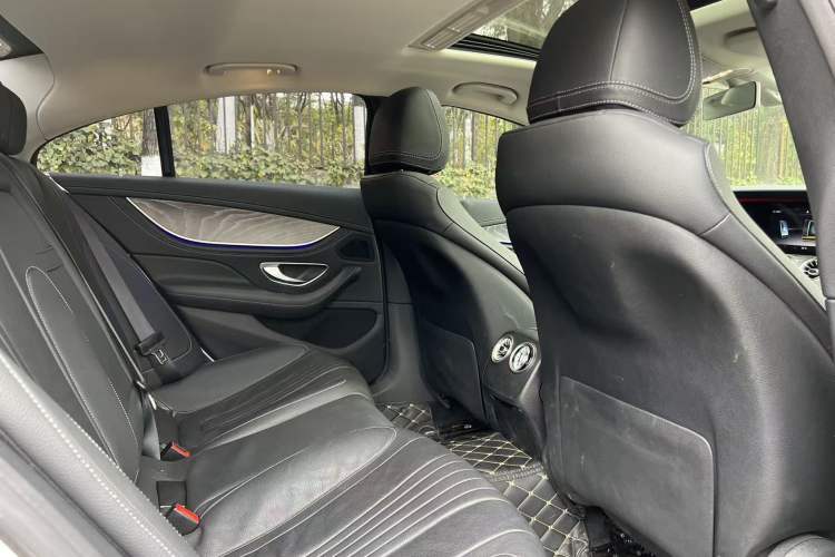 Used Mercedes-Benz CLS 2020 CLS 260 Interior 8