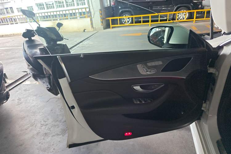 Used Mercedes-Benz CLS 2020 CLS 300 Sport Edition Left Front Door Interior