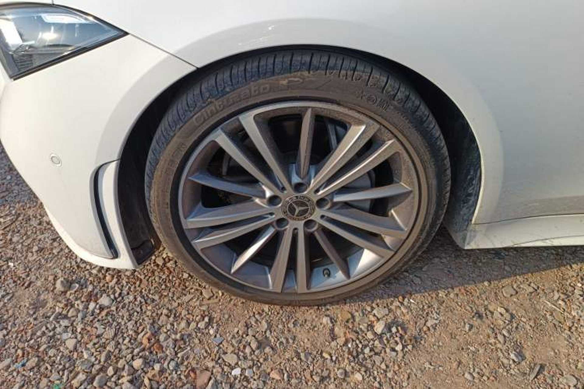 Used Mercedes-Benz CLS 2020 CLS 300 Sport Edition Left Front Wheel Hub