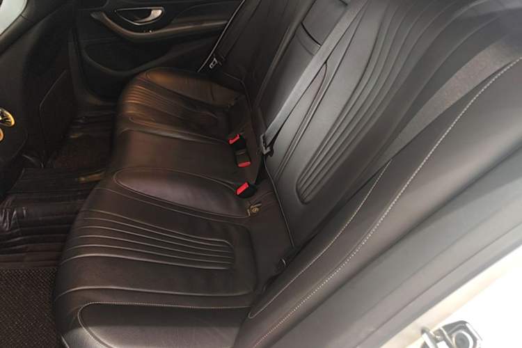 Used Mercedes-Benz CLS 2020 CLS 300 Sport Edition Left Rear Seat