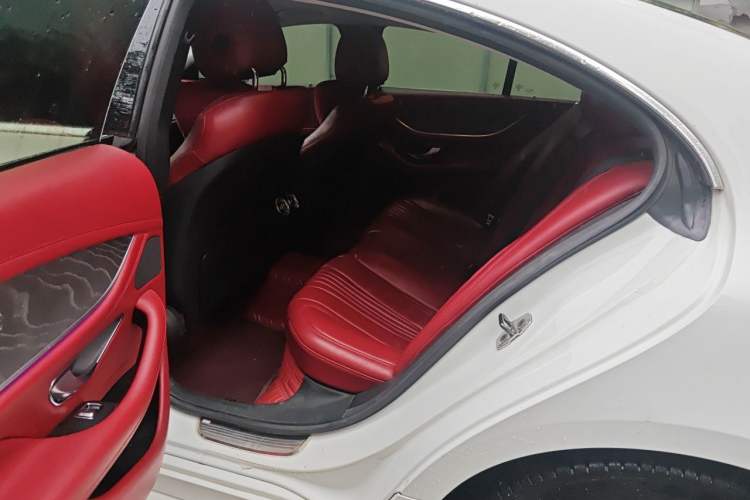 Used Mercedes-Benz CLS 2020 CLS 300 Sport Edition Left Rear Seat