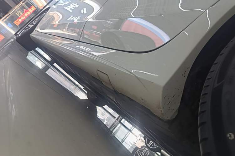 Used Mercedes-Benz CLS 2020 CLS 300 Sport Edition Left Side Sill