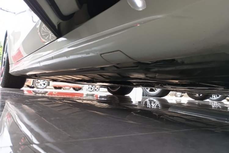 Used Mercedes-Benz CLS 2020 CLS 300 Sport Edition Left Side Sill