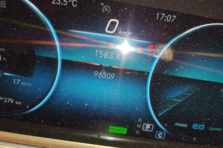 Used Mercedes-Benz CLS 2020 CLS 260 Odometer Close Up