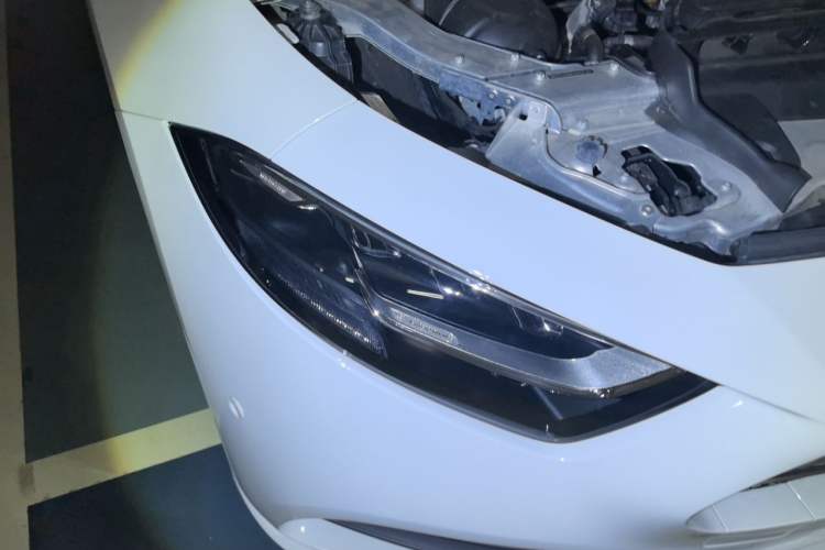 Used Mercedes-Benz CLS 2020 CLS 300 Luxury Model Right Front Headlight
