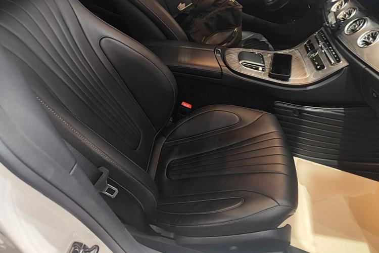Used Mercedes-Benz CLS 2020 CLS 300 Sport Edition Right Front Seat