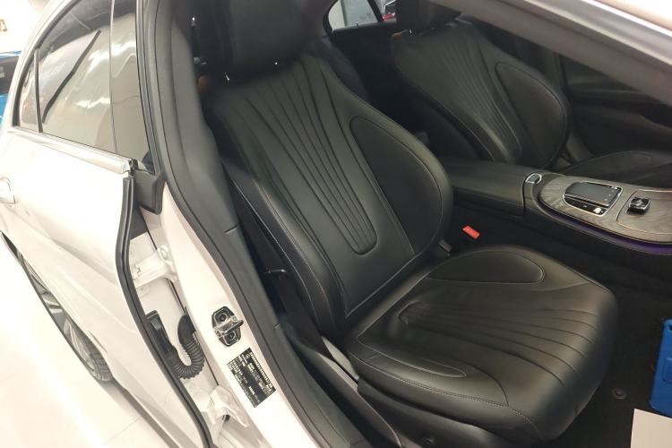 Used Mercedes-Benz CLS 2020 CLS 300 Sport Edition Right Front Seat