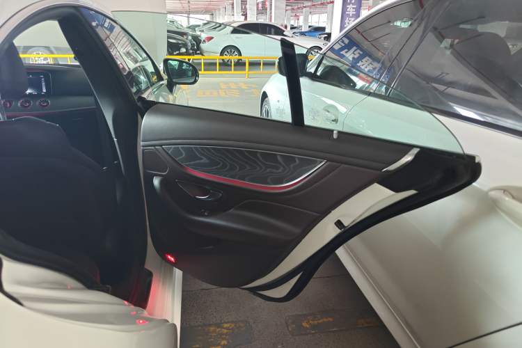 Used Mercedes-Benz CLS 2020 CLS 300 Sport Edition Right Rear Door Interior