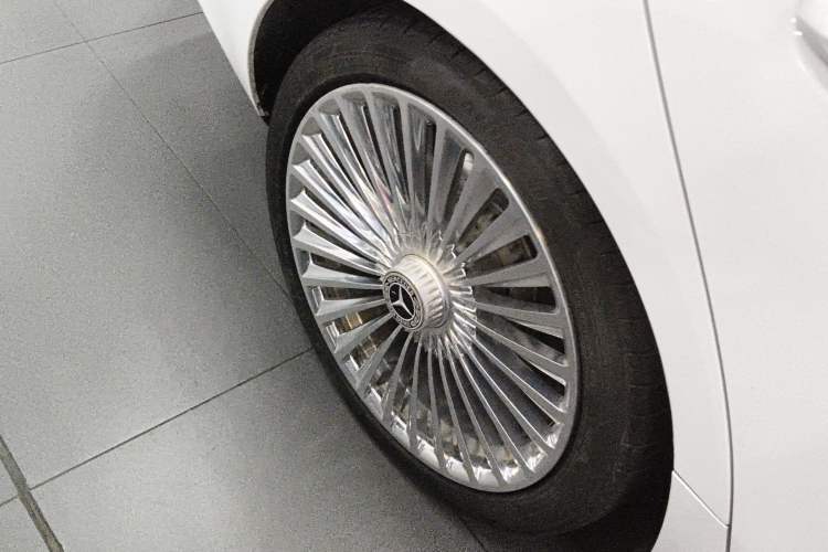 Used Mercedes-Benz CLS 2020 CLS 260 Right Rear Wheel Hub