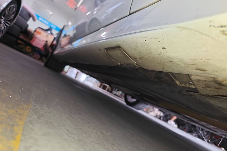 Used Mercedes-Benz CLS 2020 CLS 300 Sport Edition Right Side Sill