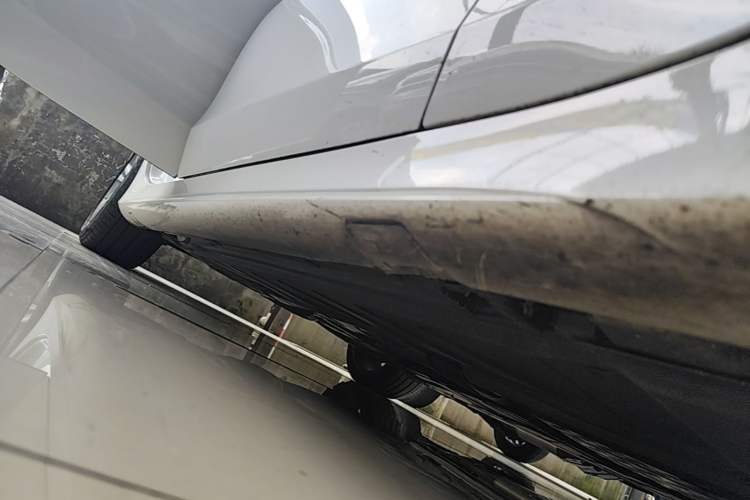 Used Mercedes-Benz CLS 2020 CLS 300 Sport Edition Right Side Sill