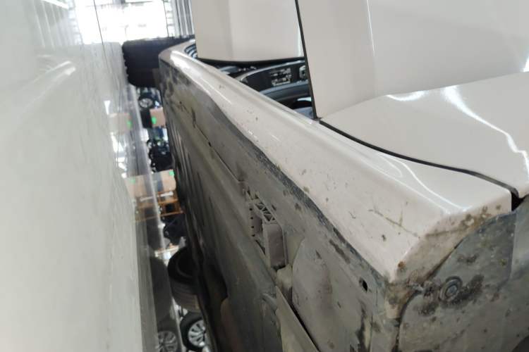 Used Mercedes-Benz CLS 2020 CLS 260 Right Side Sill