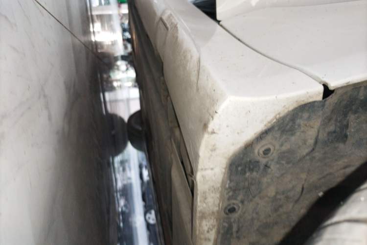 Used Mercedes-Benz CLS 2020 CLS 300 Sport Edition Right Side Sill