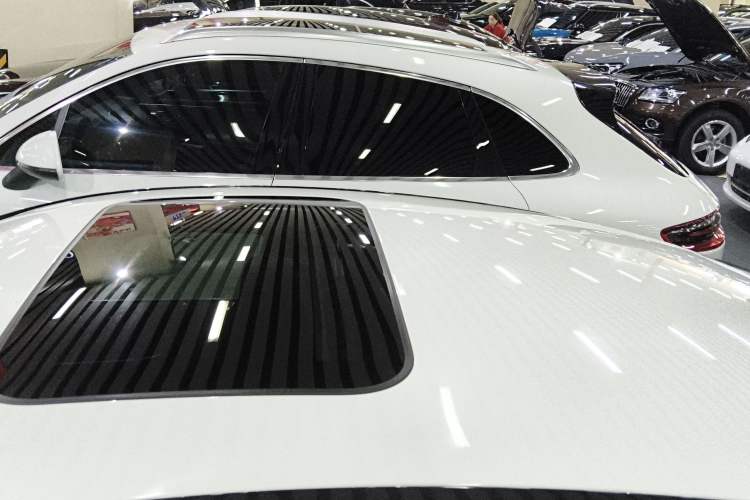 Used Mercedes-Benz CLS 2020 CLS 260 Roof