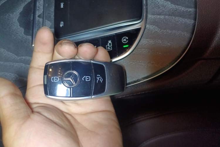 Used Mercedes-Benz CLS 2020 CLS 300 Sport Edition Vehicle Key