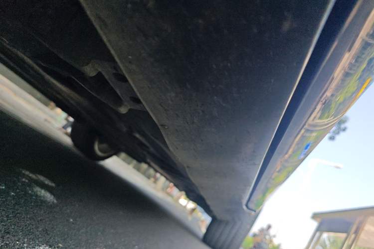 Used Mercedes-Benz CLS  Chassis Front Left