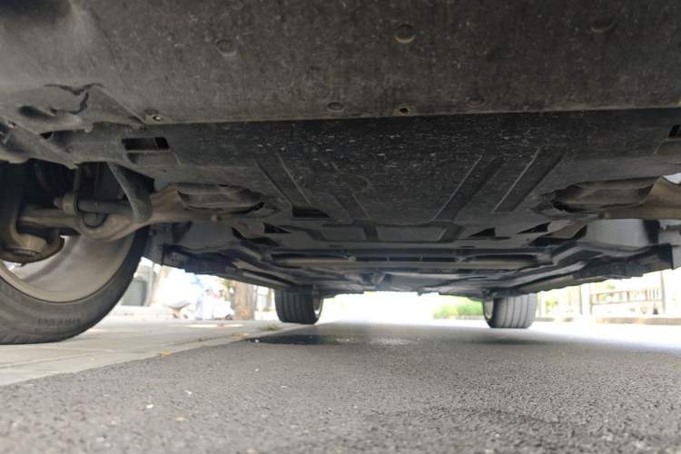 Used Mercedes-Benz CLS  Chassis Front