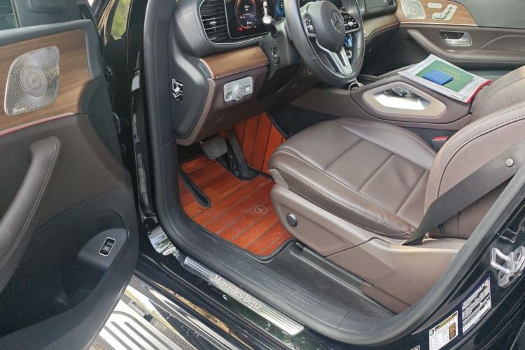 Used Mercedes-Benz CLS  Driver Seat