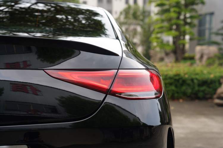 Used Mercedes-Benz CLS 2021 CLS 300 Luxury Model Exterior 10