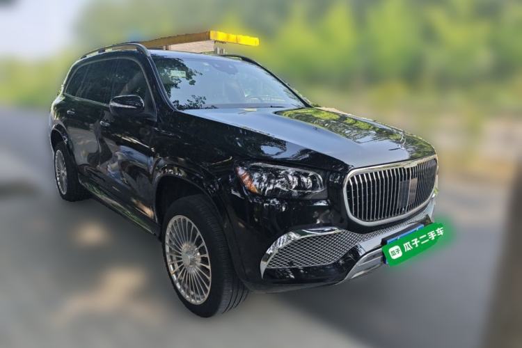 Used Mercedes-Benz CLS  Front Right 45 Deg
