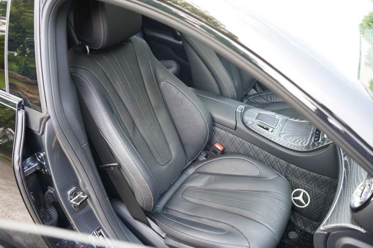 Used Mercedes-Benz CLS 2021 CLS 300 Luxury Model Interior 9