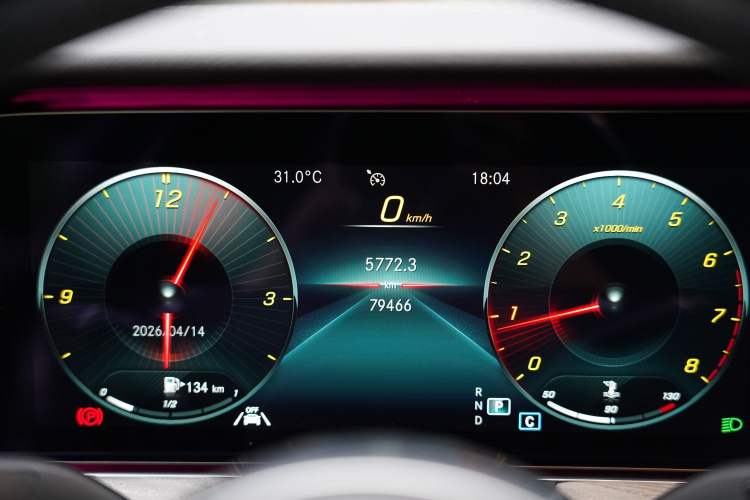 Used Mercedes-Benz CLS 2021 CLS 300 Luxury Model Odometer Close Up