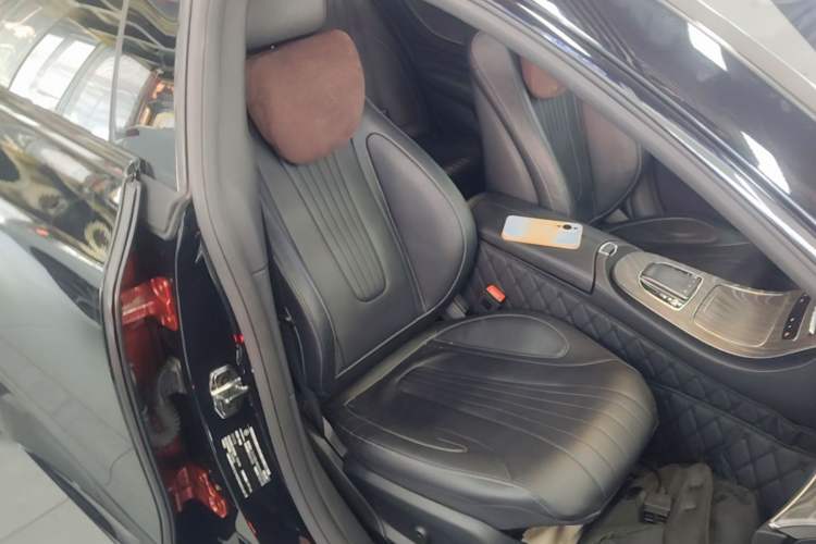 Used Mercedes-Benz CLS 2021 CLS 300 Sport Edition Right Front Seat