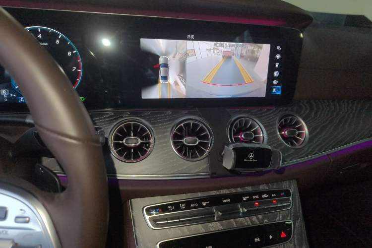 Used Mercedes-Benz CLS 2021 CLS 300 Sport Edition Audio And AC Panel