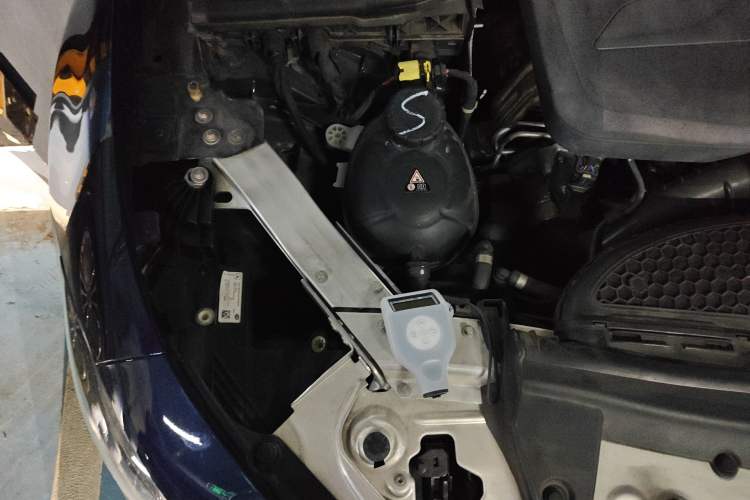 Used Mercedes-Benz CLS 2021 CLS 300 Luxury Model Engine Bay Right