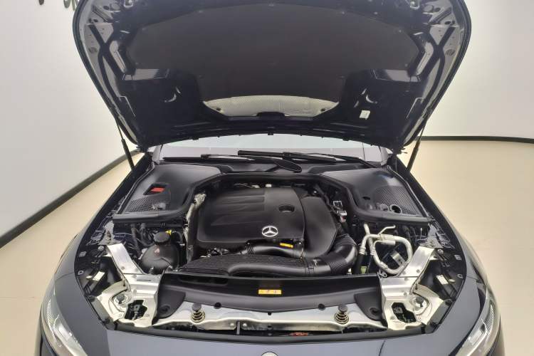 Used Mercedes-Benz CLS 2021 CLS 300 Luxury Model Engine Bay