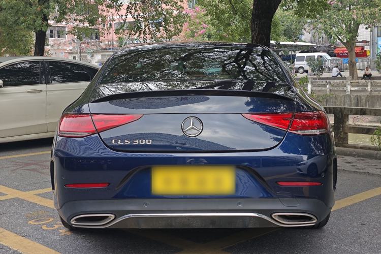 Used Mercedes-Benz CLS 2021 CLS 300 Luxury Model Exterior 2