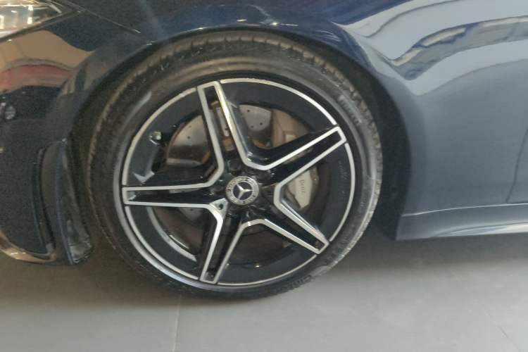 Used Mercedes-Benz CLS 2021 CLS 300 Sport Edition Exterior 7