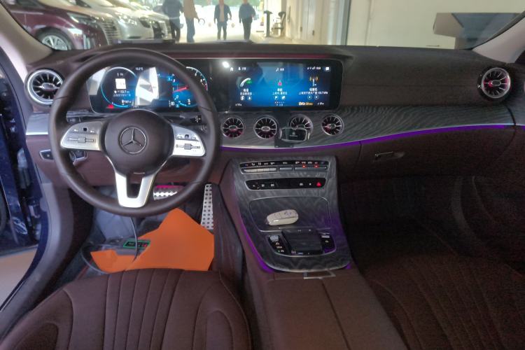 Used Mercedes-Benz CLS 2021 CLS 300 Sport Edition Interior 2
