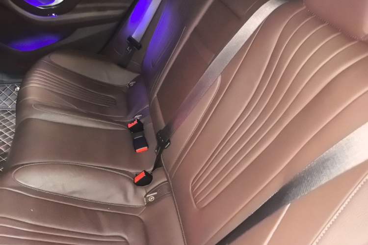 Used Mercedes-Benz CLS 2021 CLS 300 Sport Edition Left Rear Seat