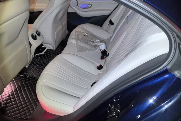 Used Mercedes-Benz CLS 2021 Refreshed CLS 300 Dynamic Edition Left Rear Seat