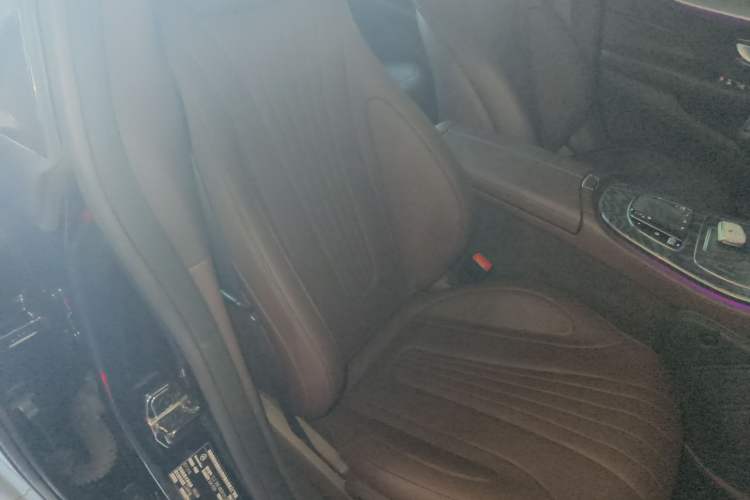 Used Mercedes-Benz CLS 2021 CLS 300 Sport Edition Right Front Seat