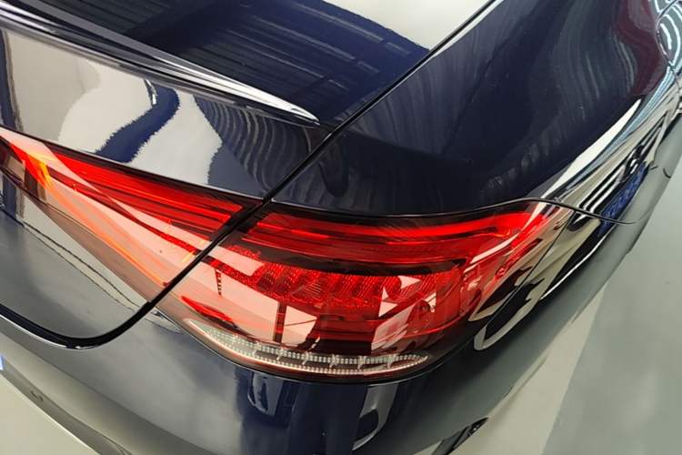 Used Mercedes-Benz CLS 2021 CLS 300 Luxury Model Right Rear Taillight