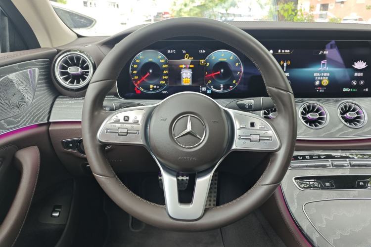 Used Mercedes-Benz CLS 2021 CLS 300 Luxury Model Steering Wheel