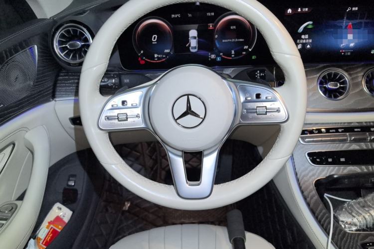 Used Mercedes-Benz CLS 2021 Refreshed CLS 300 Dynamic Edition Steering Wheel