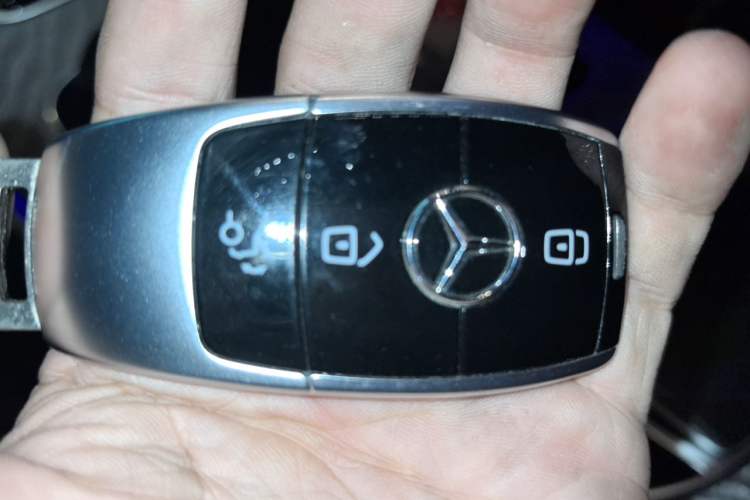 Used Mercedes-Benz CLS 2021 Refreshed CLS 300 Dynamic Edition Vehicle Key