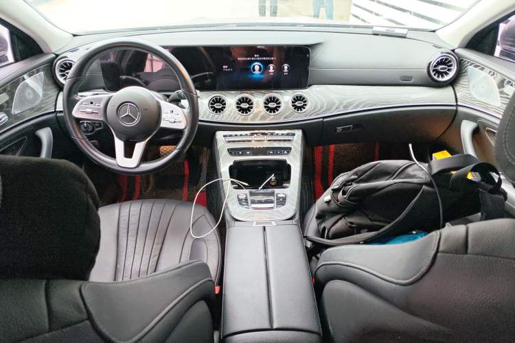 Used Mercedes-Benz CLS 2021 CLS 300 Sport Edition Center Console