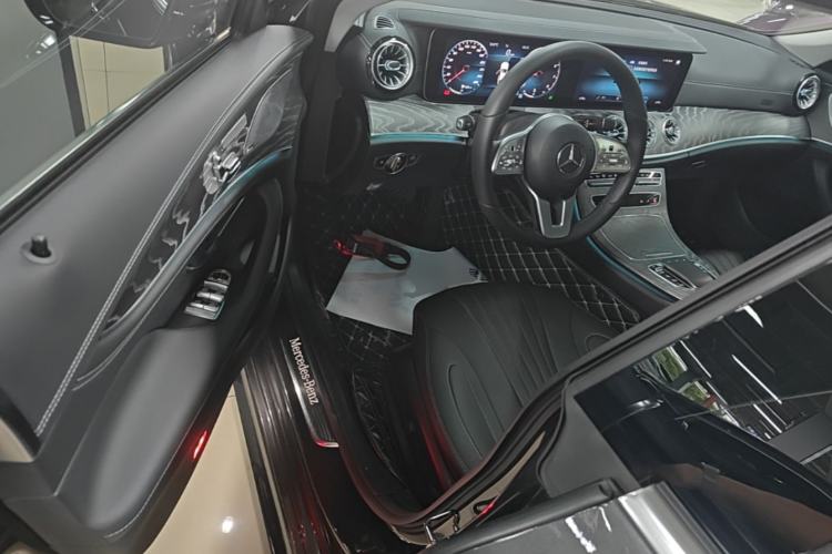 Used Mercedes-Benz CLS 2021 CLS 300 Sport Edition Driver Seat