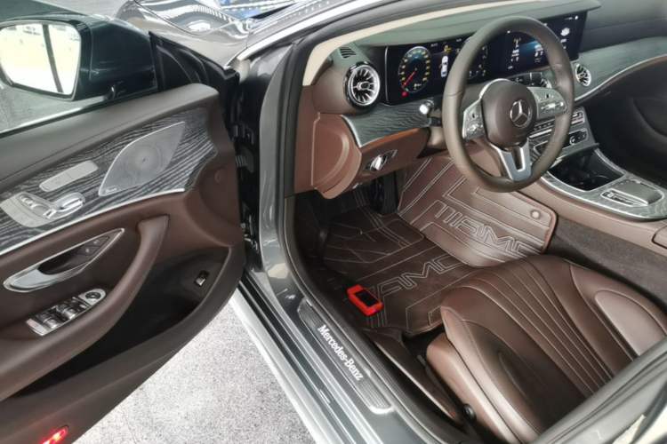 Used Mercedes-Benz CLS 2021 CLS 300 Sport Edition Driver Seat