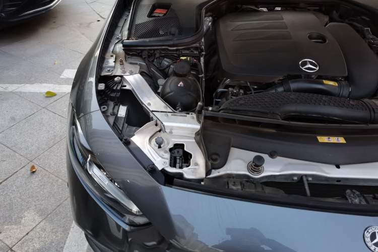 Used Mercedes-Benz CLS 2021 CLS 300 Luxury Model Engine Bay Right