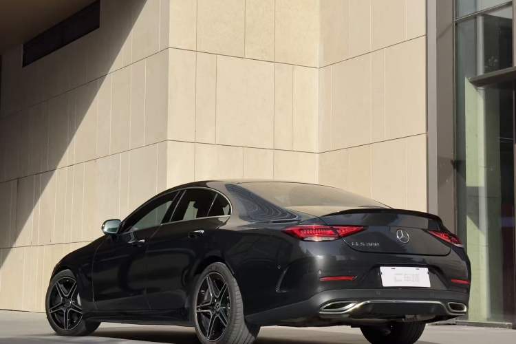 Used Mercedes-Benz CLS 2021 CLS 300 Luxury Model Exterior 5