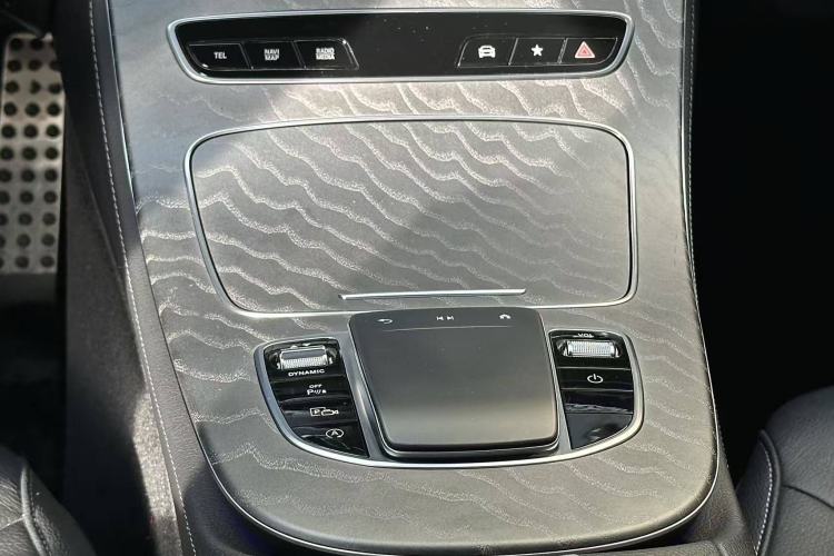 Used Mercedes-Benz CLS 2021 CLS 300 Luxury Model Interior 4