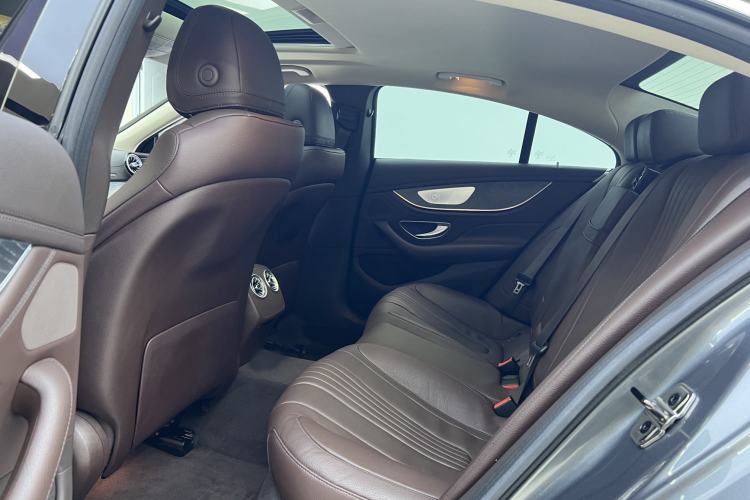 Used Mercedes-Benz CLS 2021 CLS 300 Luxury Model Interior 6