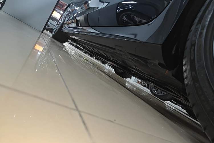 Used Mercedes-Benz CLS 2021 CLS 300 Sport Edition Left Side Sill