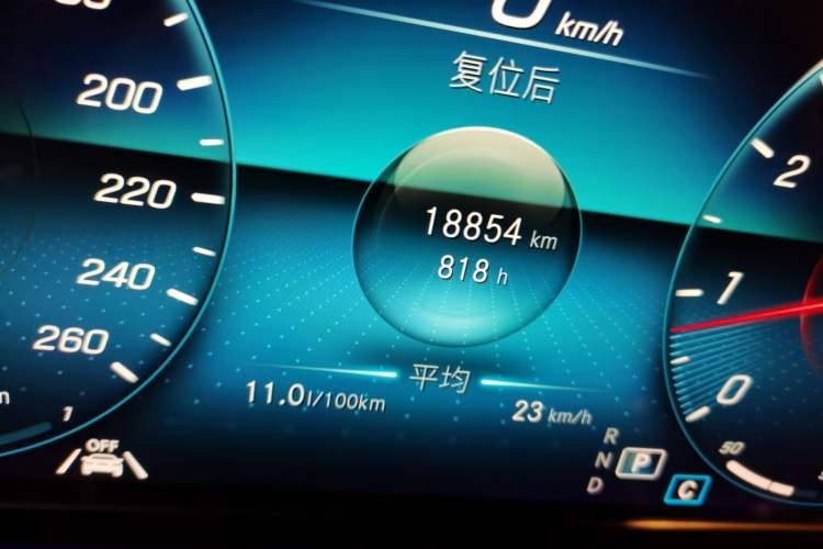 Used Mercedes-Benz CLS 2021 CLS 300 Luxury Model Odometer Close Up
